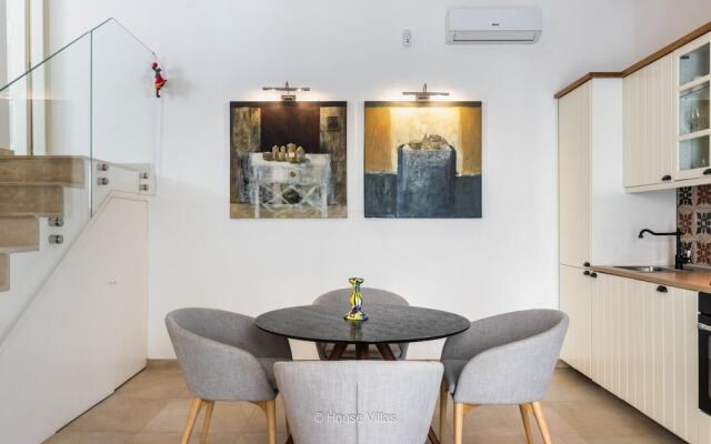 L Escalier Suite in Noto