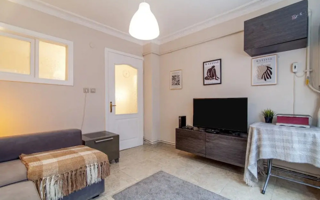 Lovely Flat With Central Location in Sisli