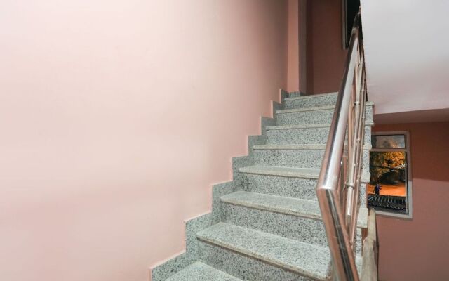 OYO 61635 Gdd Kuteer