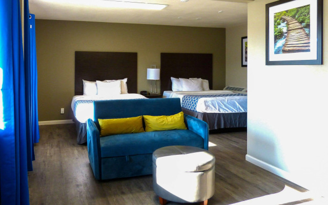Rodeway Inn & Suites Ontario