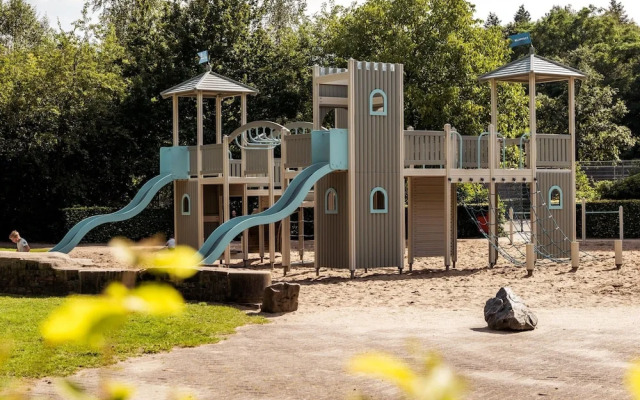 Chalet Near Trails & Town