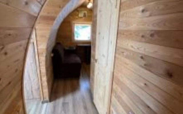 Shrek House (Шрек Хаус)