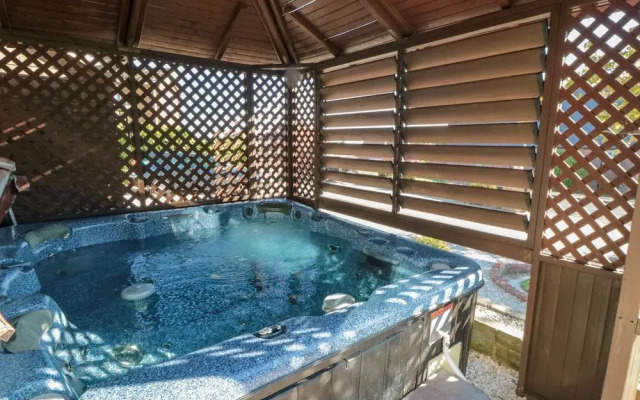 Seacrest Lodge
