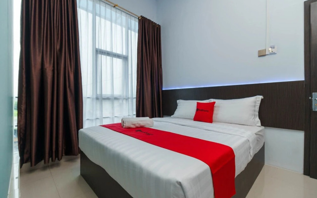 Reddoorz Syariah Plus Near Padang Luar Bukittinggi