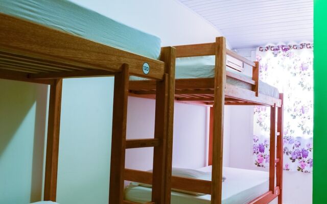 Beira Mar Hostel & Suítes