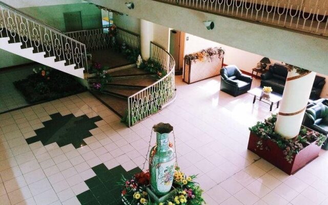 Mindoro Plaza Hotel