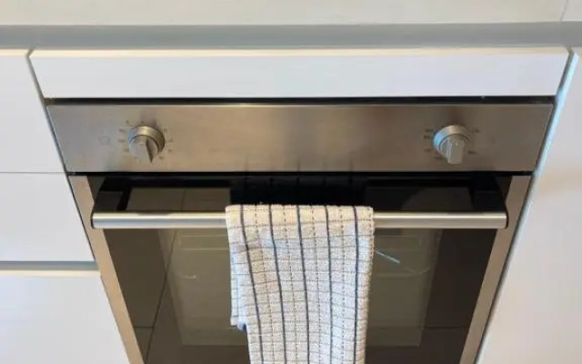 Marquise Square by Frank Porter