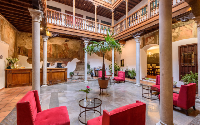 Palacio de Santa Inés hotel