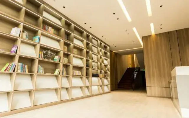 Durbert Darhan Hotel