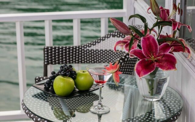 Flamingo Luxury Cruises