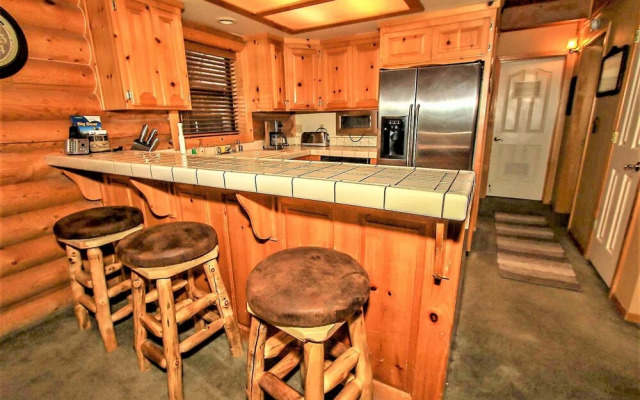 Knotty and Nice 177 by RedAwning