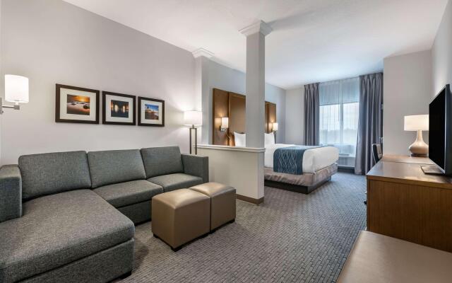 Comfort Suites Stuart - Hutchinson Island