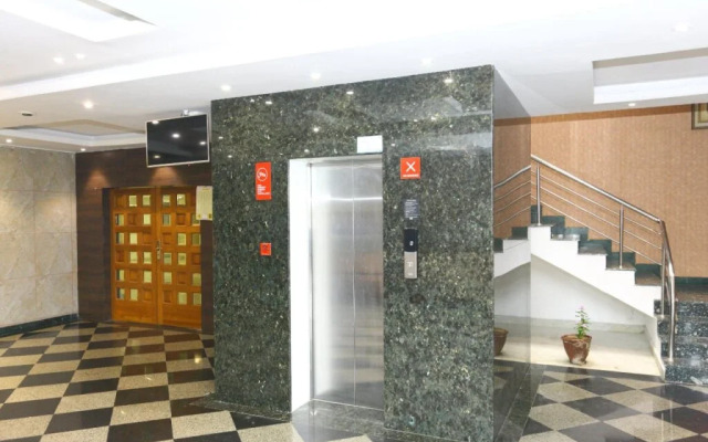 RB Grand Residency by OYO Rooms