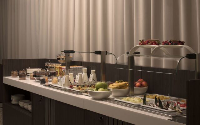 NH Collection Milano City Life