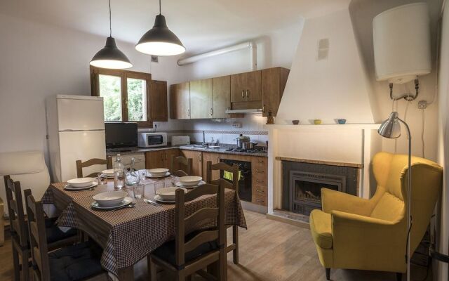 Abadia De Montenartro Hostel