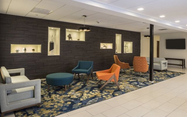 Crowne Plaza Pittsburgh South