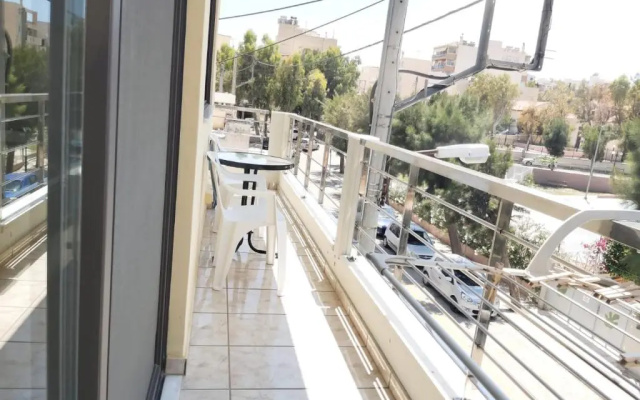 Lavrio port-centre 1bdr Apt with balcony wash machine