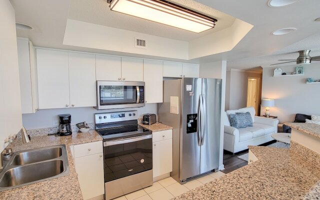 405 Brighton 2 Bedroom Condo