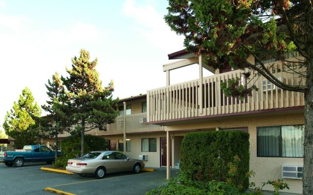 Travelodge Courtenay BC