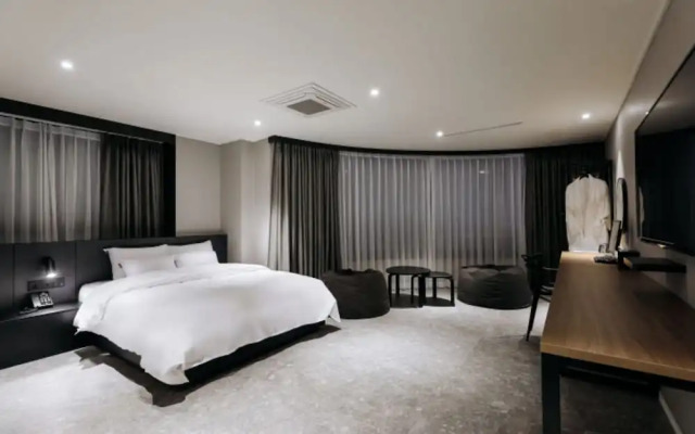 Ilsan Queen Town Hotel