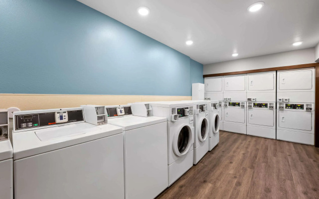 WoodSpring Suites Hobbs