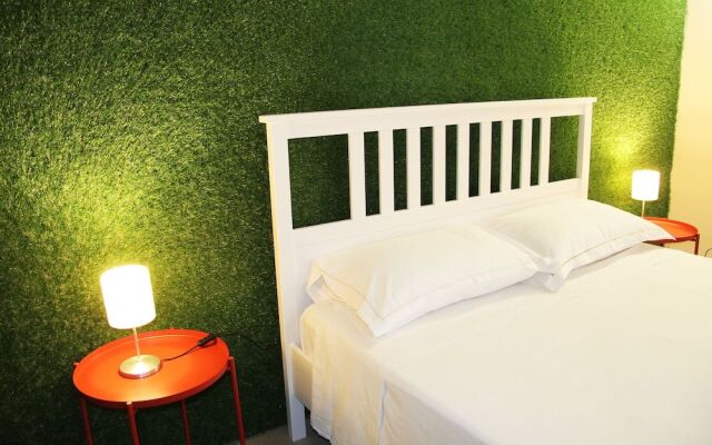 Urban Pop Hostel & BnB