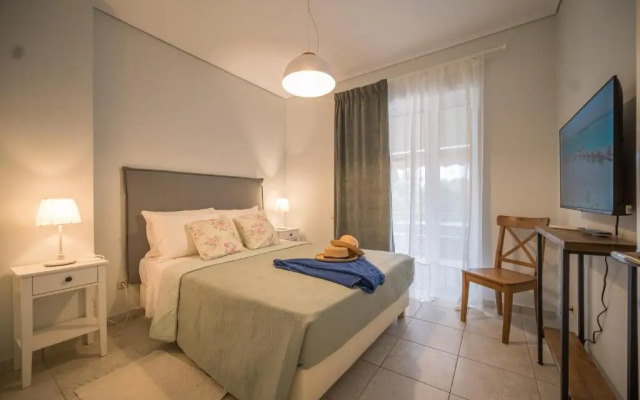 Barbati Bay Elegant Beach Apartments by Hotelius