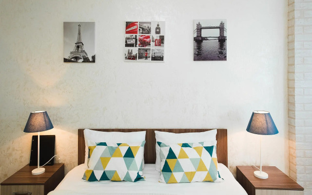 Абри Люкс на Полевой, 10