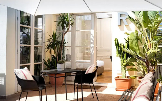 Leopoldo Rooms