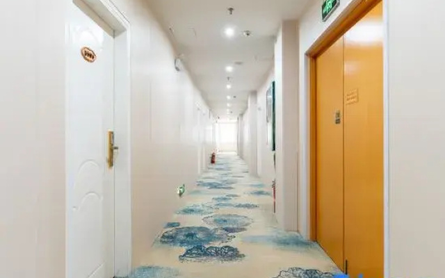 Youpin Hotel (Yudong Bus Station)