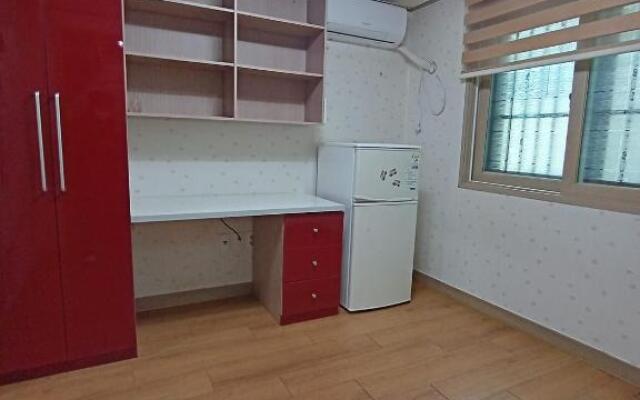 Dongdaemun Studio