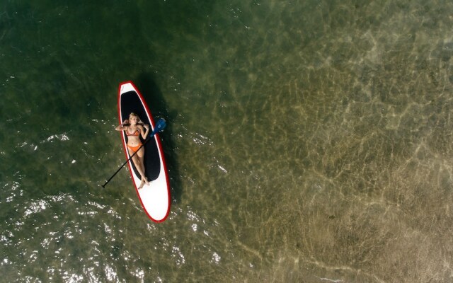 Casa Kootenay Waterfront BnB