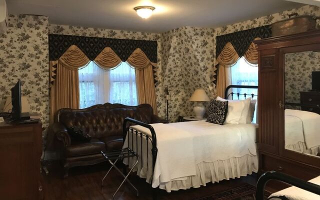 The Gables Bed and Breakfast Philadelphia