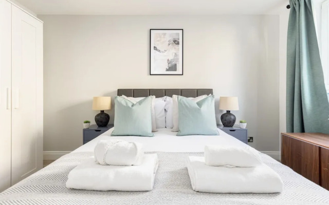 Luxurious Apartment in Wandsworth