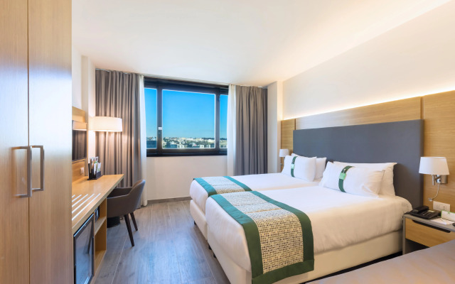 Holiday Inn Naples by IHG