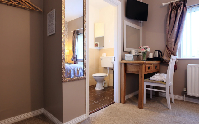 Elagh View B&B Family Room Sleeps 4