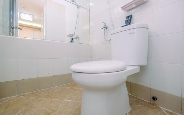 Cozy Stay 2BR Bassura City Apartment