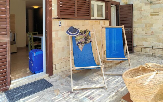 Sea view and ground floor Apartments le Dune