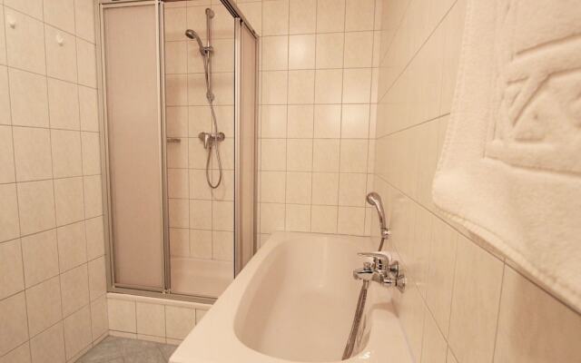 Spacious Apartment in Leogang near Ski Area