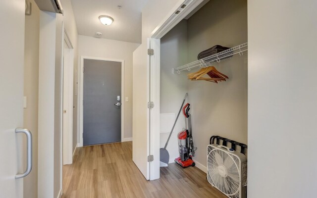 FRONTDESK The Central Apts Minneapolis