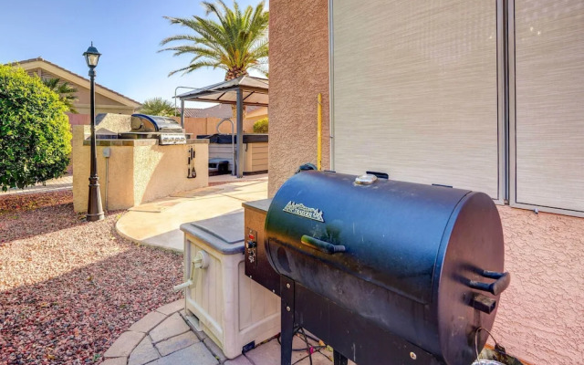 Spacious Arizona Getaway w/ Pool, Pets Welcome!