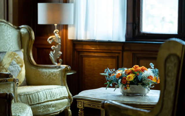 Schloss Lieser, Autograph Collection