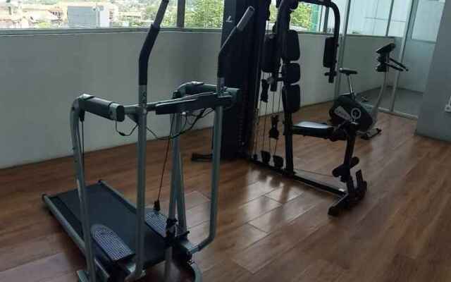 Easton Park Apartment by HN