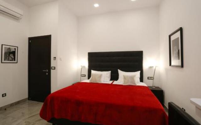 Coral Luxury Rooms