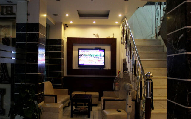 OYO 7781 Hotel Sai International