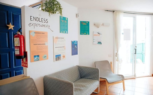 Endless Summer Hostel - Adults Only