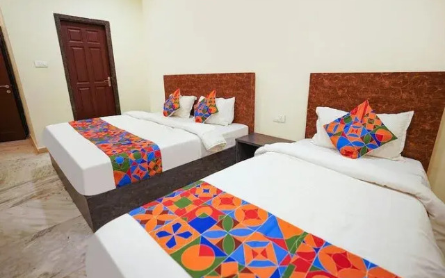 Fabexpress Yash Comfort Inn