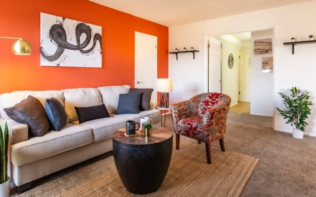 Zen Living Minutes From Little Saigon