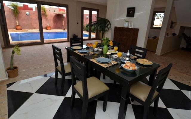 Villa Amyour Roa