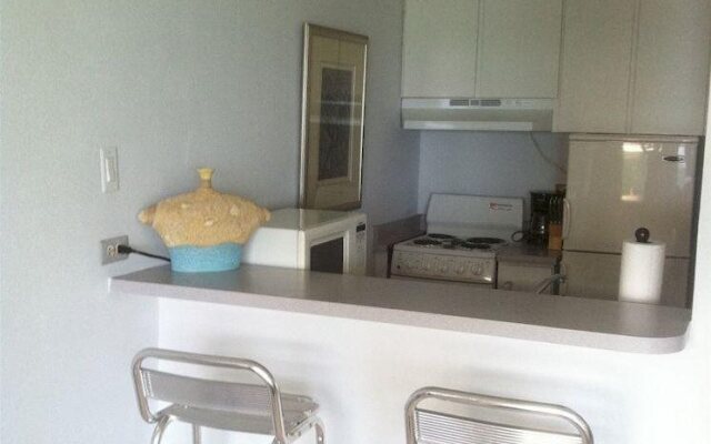 Green Island Apartments - Ocean Tower